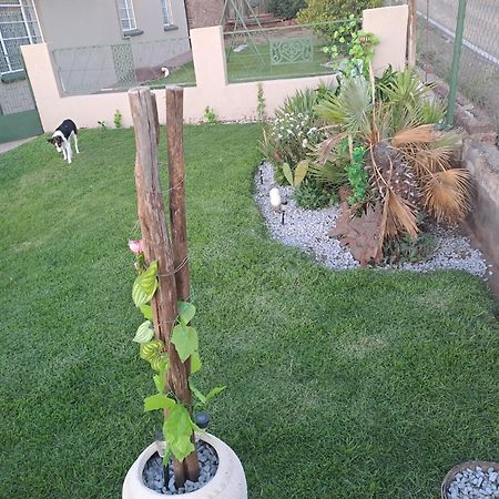 Bed and Breakfast Breaking Dawn Noupoort Exterior foto